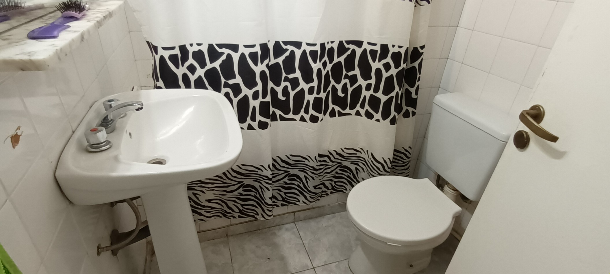 DEPARTAMENTO EN VENTA DE 4 AMBIENTES CON BALCON PISO ALTO VISTA ABIERTA EN  PARQUE PATRICIOS