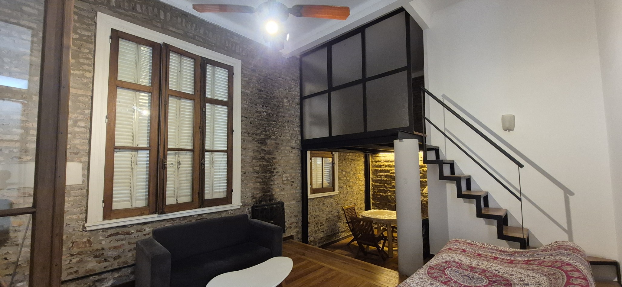 DEPARTAMENTO EN VENTA DE 4 AMBIENTES CON ESCRITORIO EN FAMOSO PASAJE GENERAL PAZ BARRIO COLEGIALES
