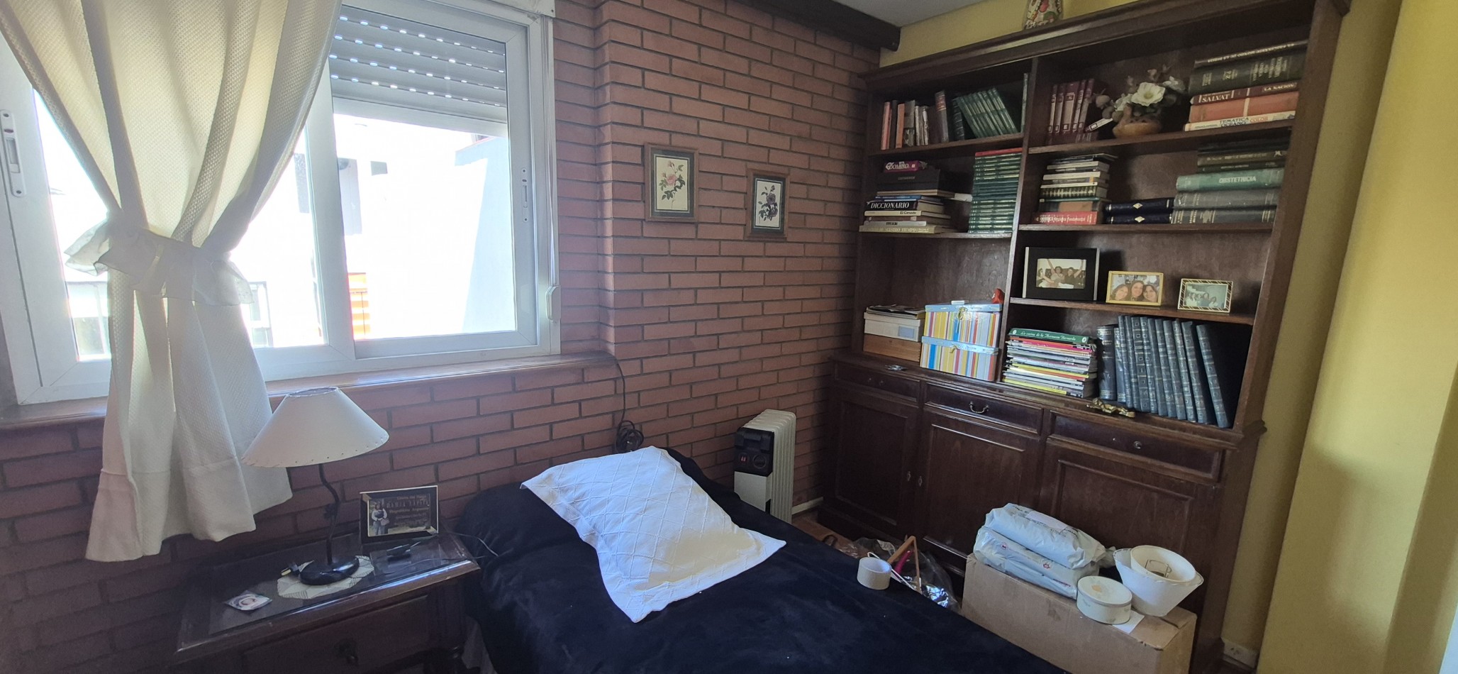 EXCLUSIVO DUPLEX EN VENTA FRENTE AL PARQUE LAS HERAS - PALERMO DE 4 AMB CON ESCRITORIO  Y COCHERA 