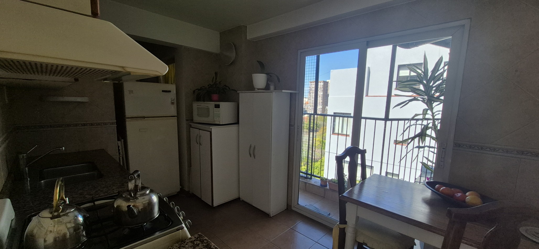 EXCLUSIVO DUPLEX EN VENTA FRENTE AL PARQUE LAS HERAS - PALERMO DE 4 AMB CON ESCRITORIO  Y COCHERA 