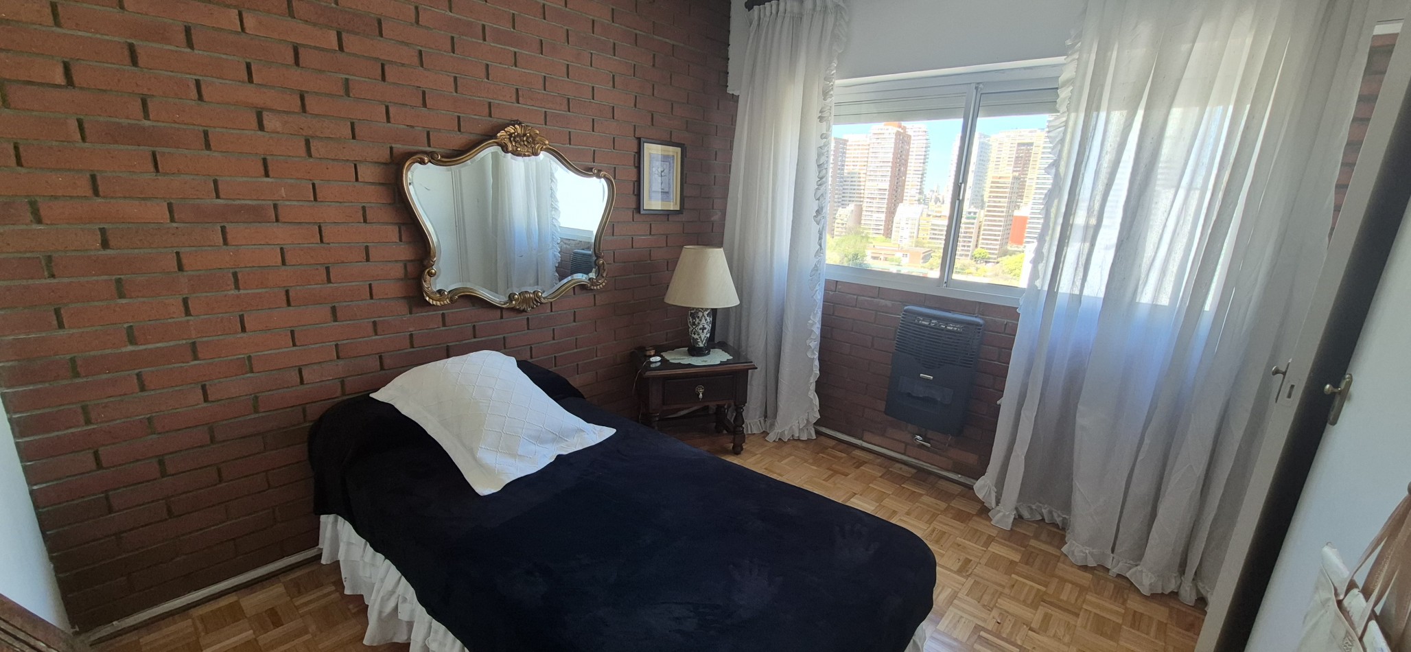 EXCLUSIVO DUPLEX EN VENTA FRENTE AL PARQUE LAS HERAS - PALERMO DE 4 AMB CON ESCRITORIO  Y COCHERA 