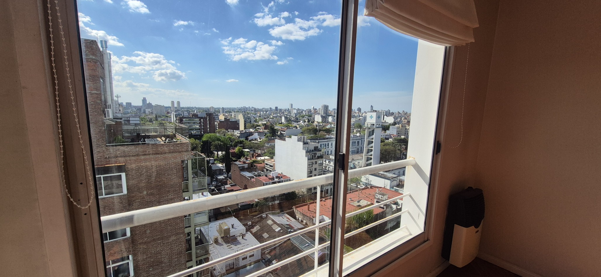 ESPECTACULAR DEPARTAMENTO DE 2 AMBIENTES AMPLIOS EN VENTA EN COGHLAN PISO ALTO SUPER LUMINOSO