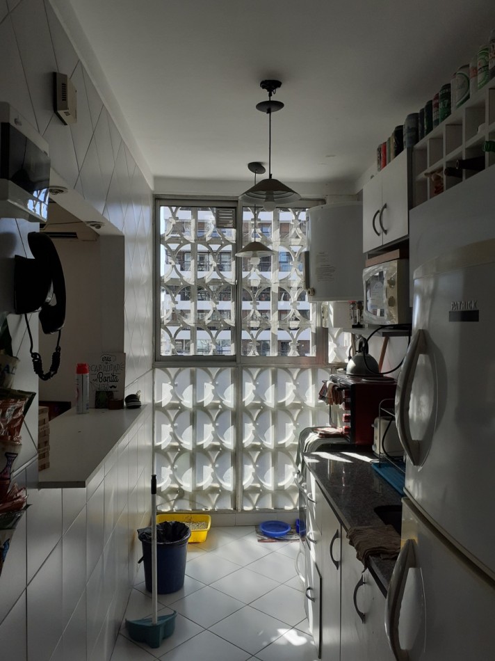 DEPARTAMENTO EN VENTA DE 3 AMBIENTES EN LAS CAÑITAS. PISO ALTO Y LUMINOSO APTO CREDITO