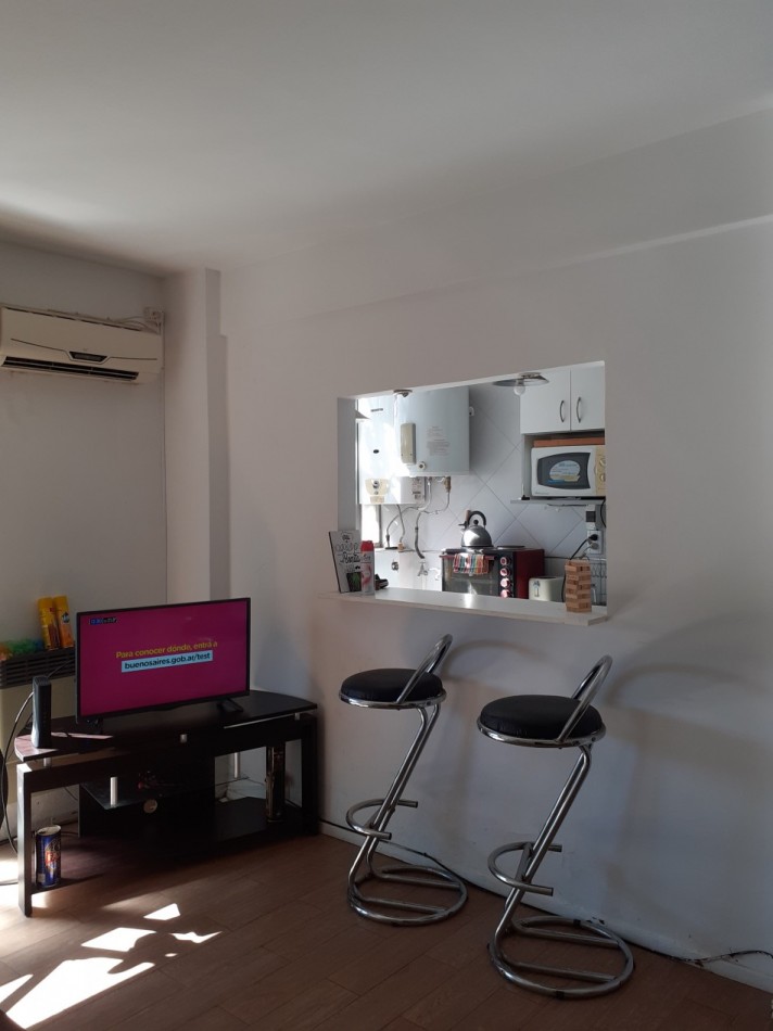 DEPARTAMENTO EN VENTA DE 3 AMBIENTES EN LAS CAÑITAS. PISO ALTO Y LUMINOSO APTO CREDITO