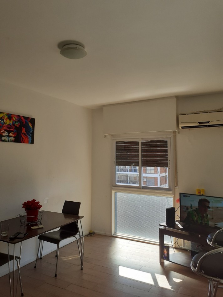 DEPARTAMENTO EN VENTA DE 3 AMBIENTES EN LAS CAÑITAS. PISO ALTO Y LUMINOSO APTO CREDITO