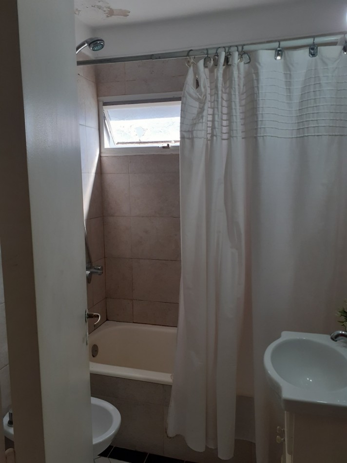 DEPARTAMENTO EN VENTA DE 3 AMBIENTES EN LAS CAÑITAS. PISO ALTO Y LUMINOSO APTO CREDITO