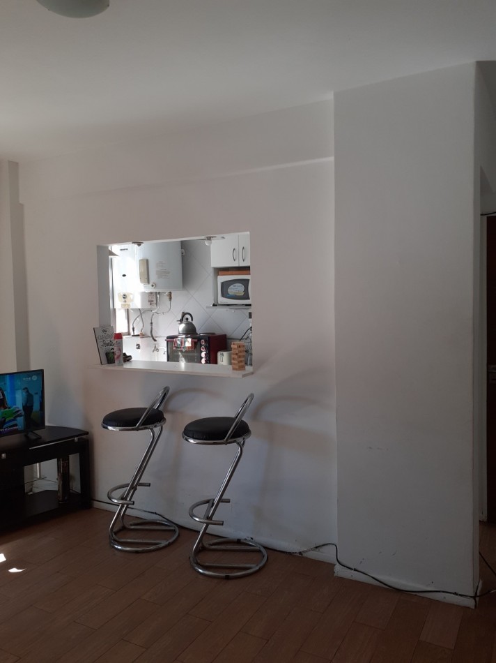 DEPARTAMENTO EN VENTA DE 3 AMBIENTES EN LAS CAÑITAS. PISO ALTO Y LUMINOSO APTO CREDITO
