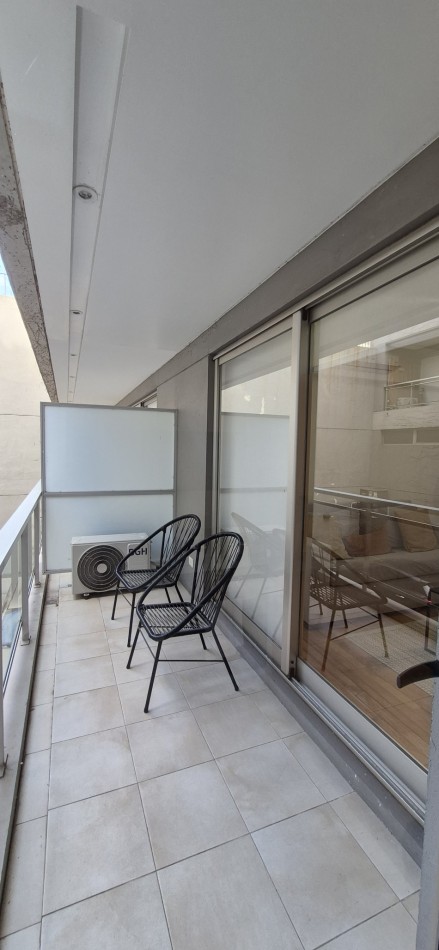AMPLIO DEPARTAMENTO EN ALQUILER DE 2 AMBIENTES EN PALERMO SOHO EDIFICIO MODERNO 