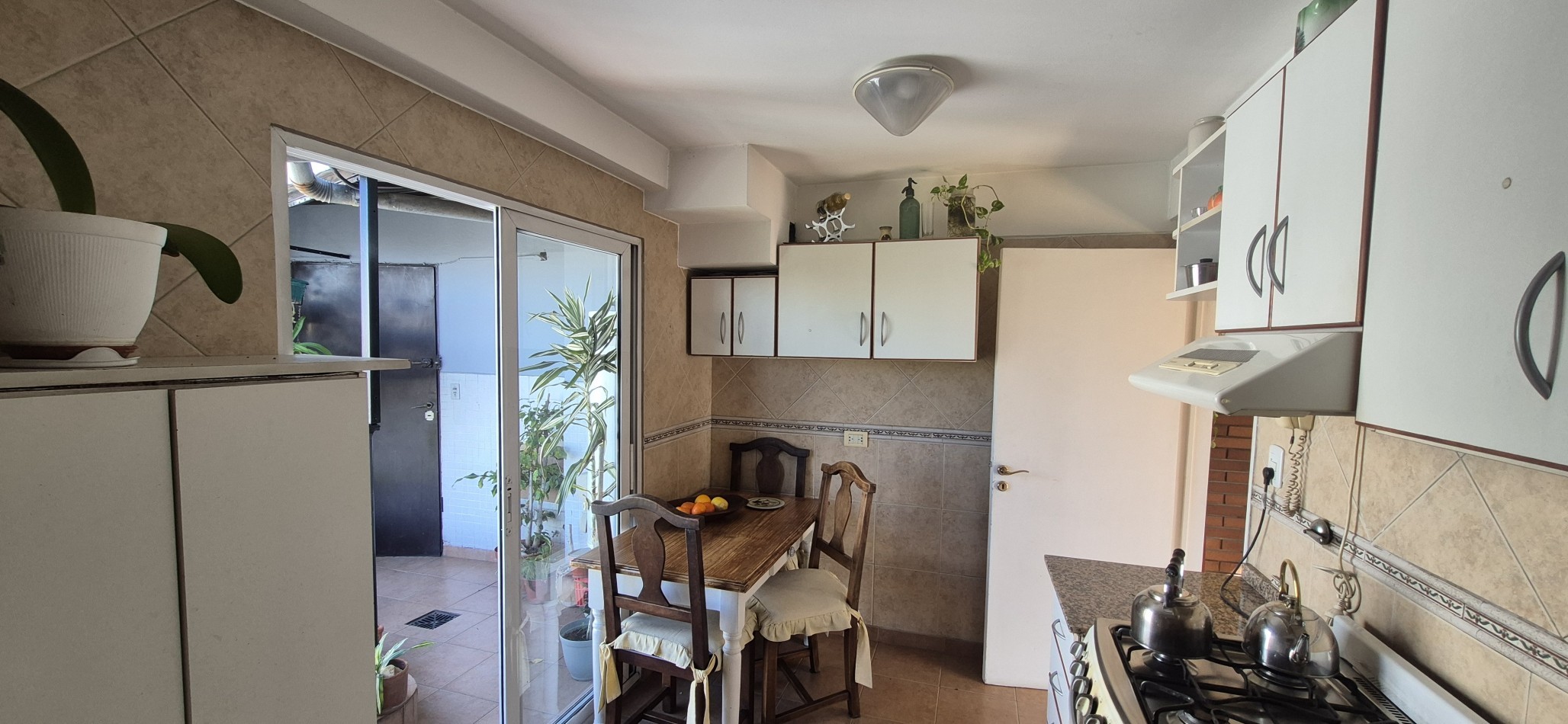 EXCLUSIVO DUPLEX EN VENTA FRENTE AL PARQUE LAS HERAS - PALERMO DE 4 AMB CON DEP Y COCHERA 