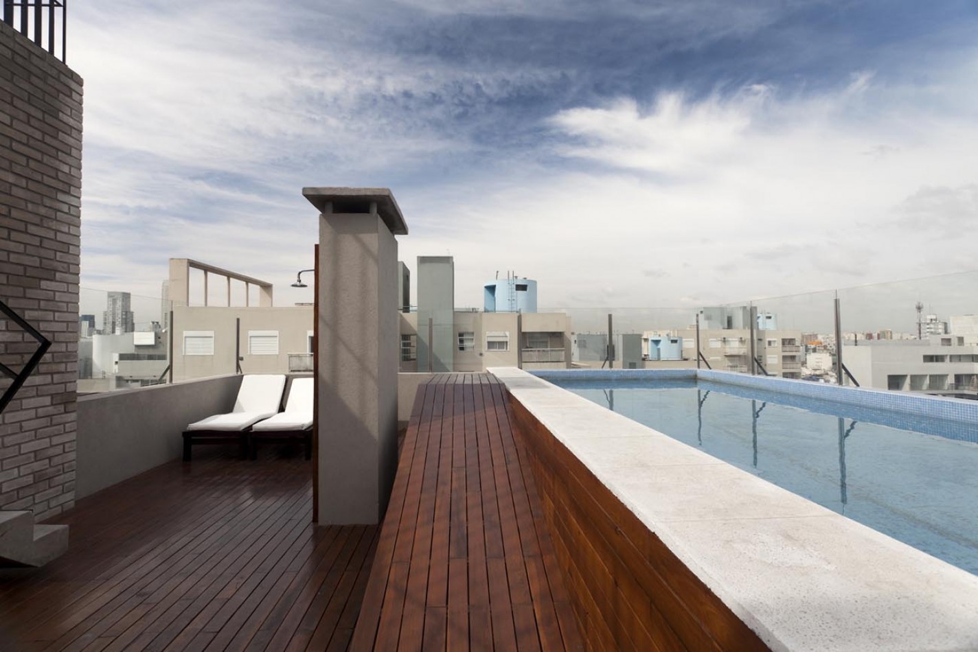 EXCLUSIVO DEPARTAMENTO DE 2 AMBIENTES VISTA ABIERTA MUY AMPLIO EN PALERMO HOLLYWOOD CON COCHERA