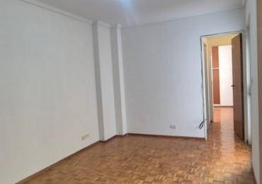 DEPARTAMENTO EN ALQUILER DE 2 AMBIENTES EN BARRIO NORTE CERCANO AL ALTO PALERMO