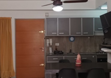 DEPARTAMENTO DE 2 AMBIENTES EN VENTA BARRIO DE SAN CRISTOBAL EDIFICIO MODERNO BAJAS EXPENSAS